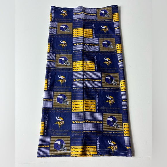 Minnesota Vikings Neck Gator - Picture 3 of 3